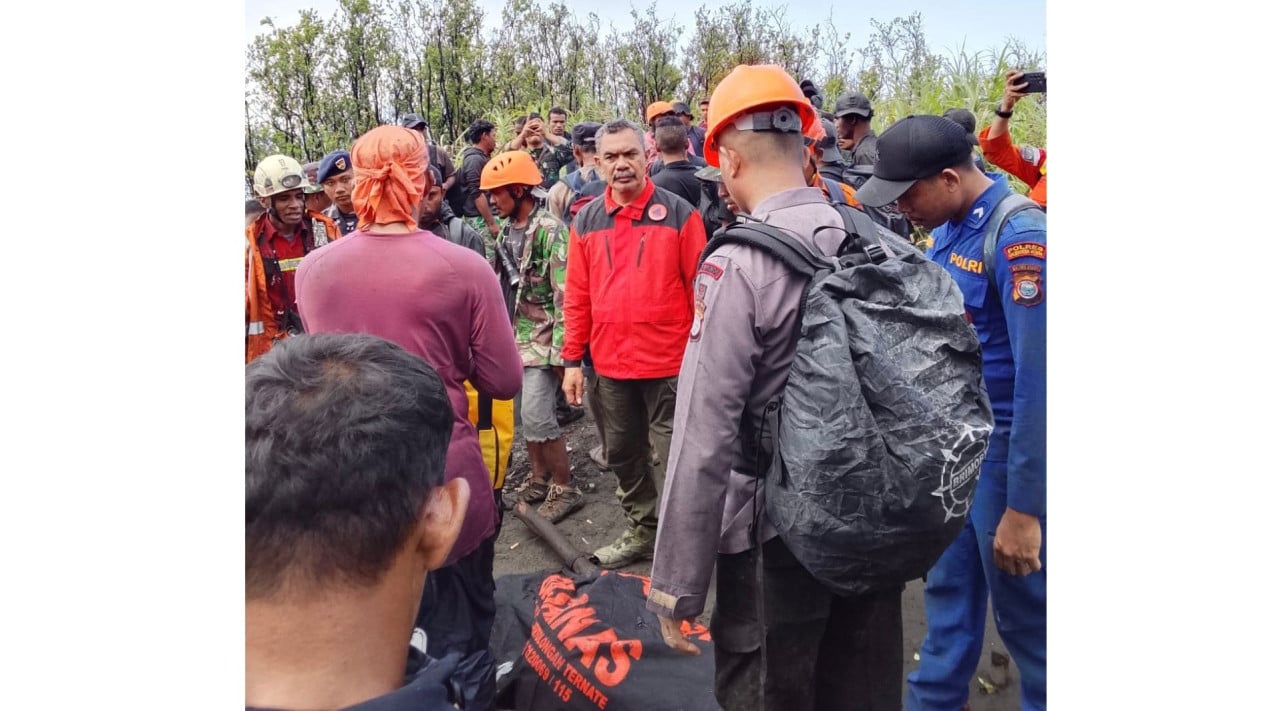 Hallada una víctima de la erupción del monte Dukono