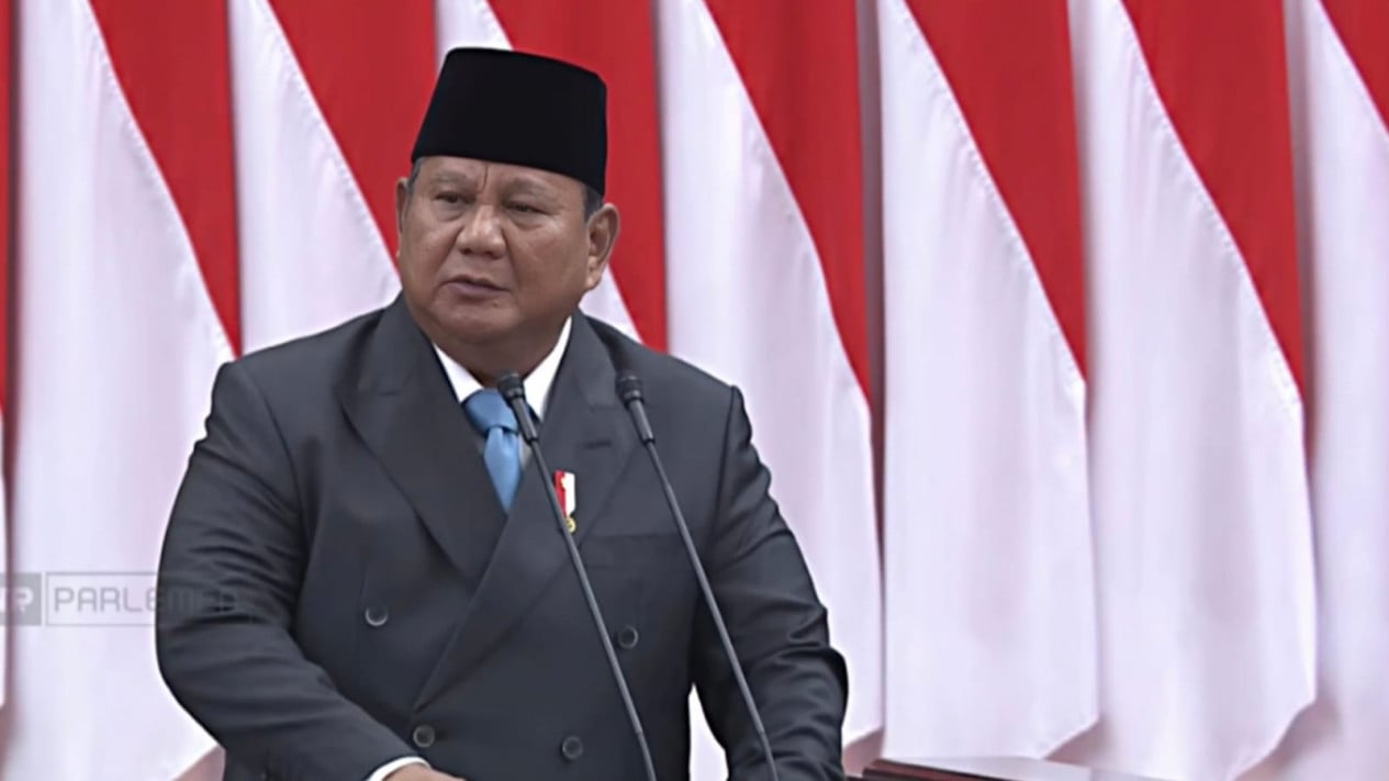 La economía está mejorando, pero las tasas de pobreza están aumentando y la clase media se está reduciendo