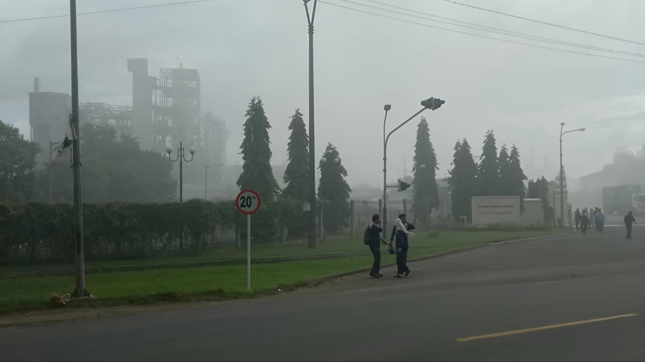 Se sospecha que explotó una planta química en Siligan, lo que provocó el pánico en los residentes con un humo espeso y un olor acre.