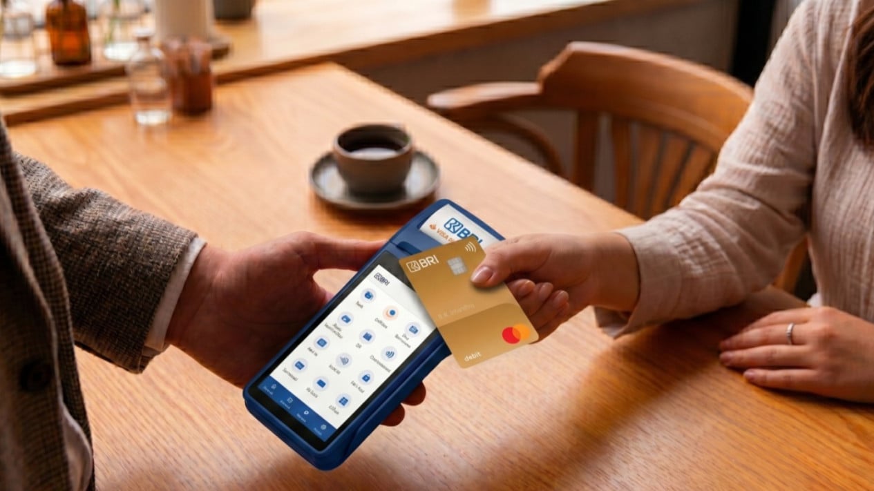 Disfrute de promociones de devolución de efectivo y explore el mundo sin fronteras, actualice la tarjeta a BRI Debit Contactless MasterCard