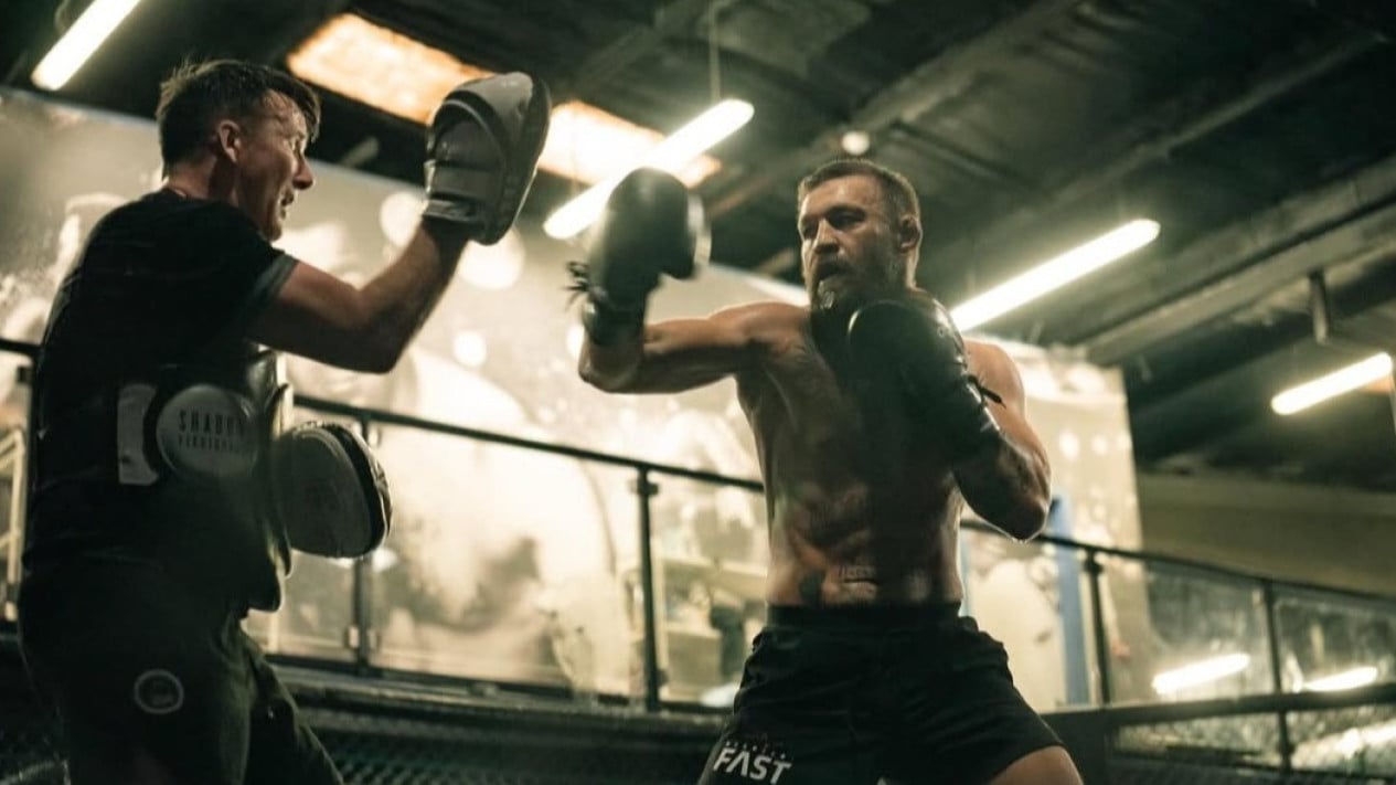 El rey reinante de UFC, Conor McGregor, promete una aparición especial cuando se enfrente a Max Holloway en UFC 329.