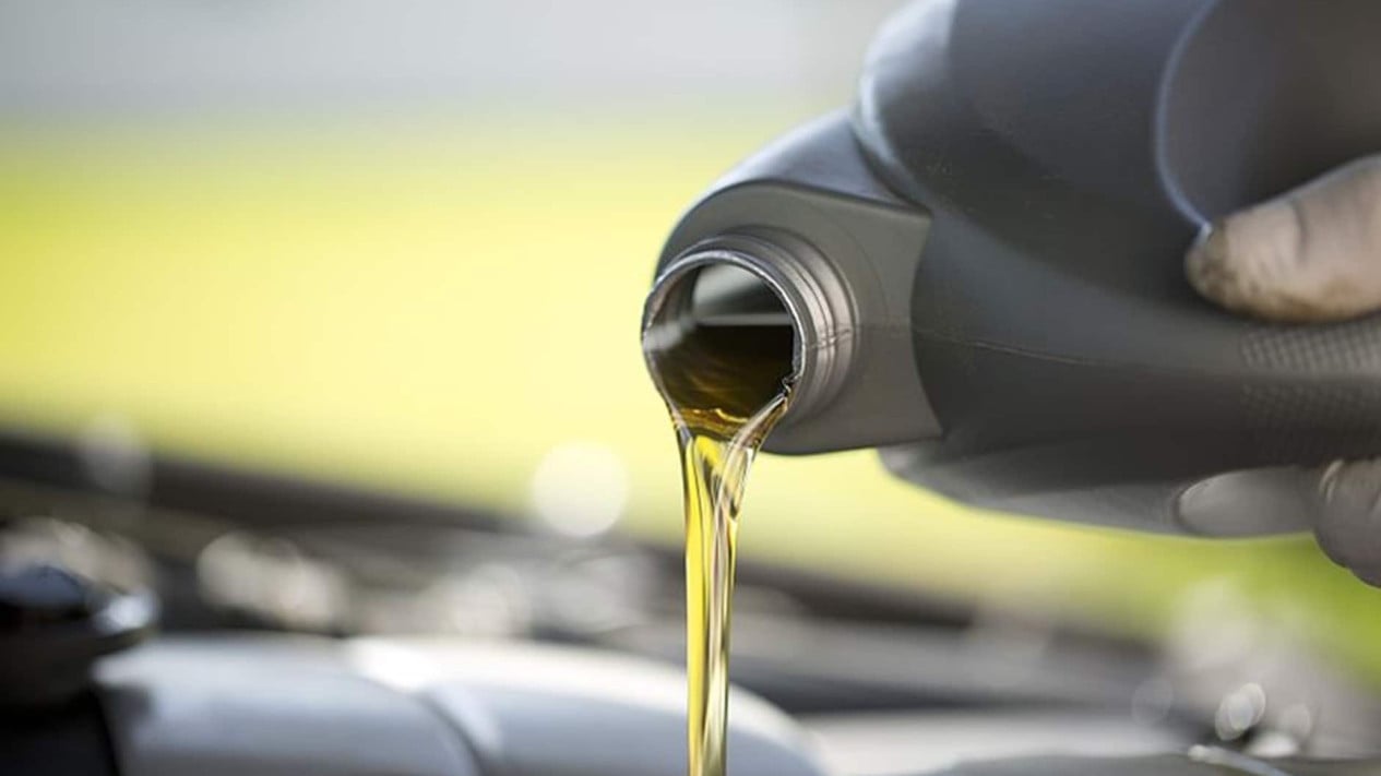 ¿Pueden los aditivos para el combustible realmente hacer que un coche sea más económico o es sólo una sugerencia?