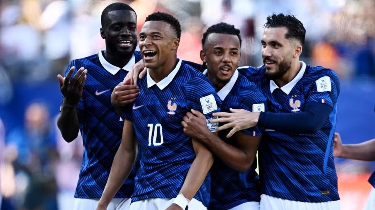 La venganza de los Atlas Lions no se extingue, Les Bleus amenazados