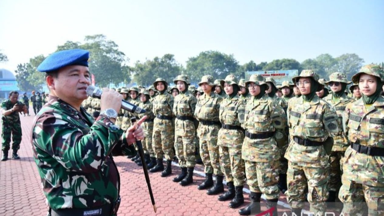 Causa 2 El futuro administrador de Kopdes y de la aldea de pescadores muere durante un entrenamiento militar, golpe de calor y paro cardíaco