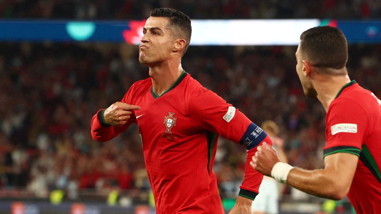 Ronaldo se vuelve loco y Portugal arrasa con Uzbekistán