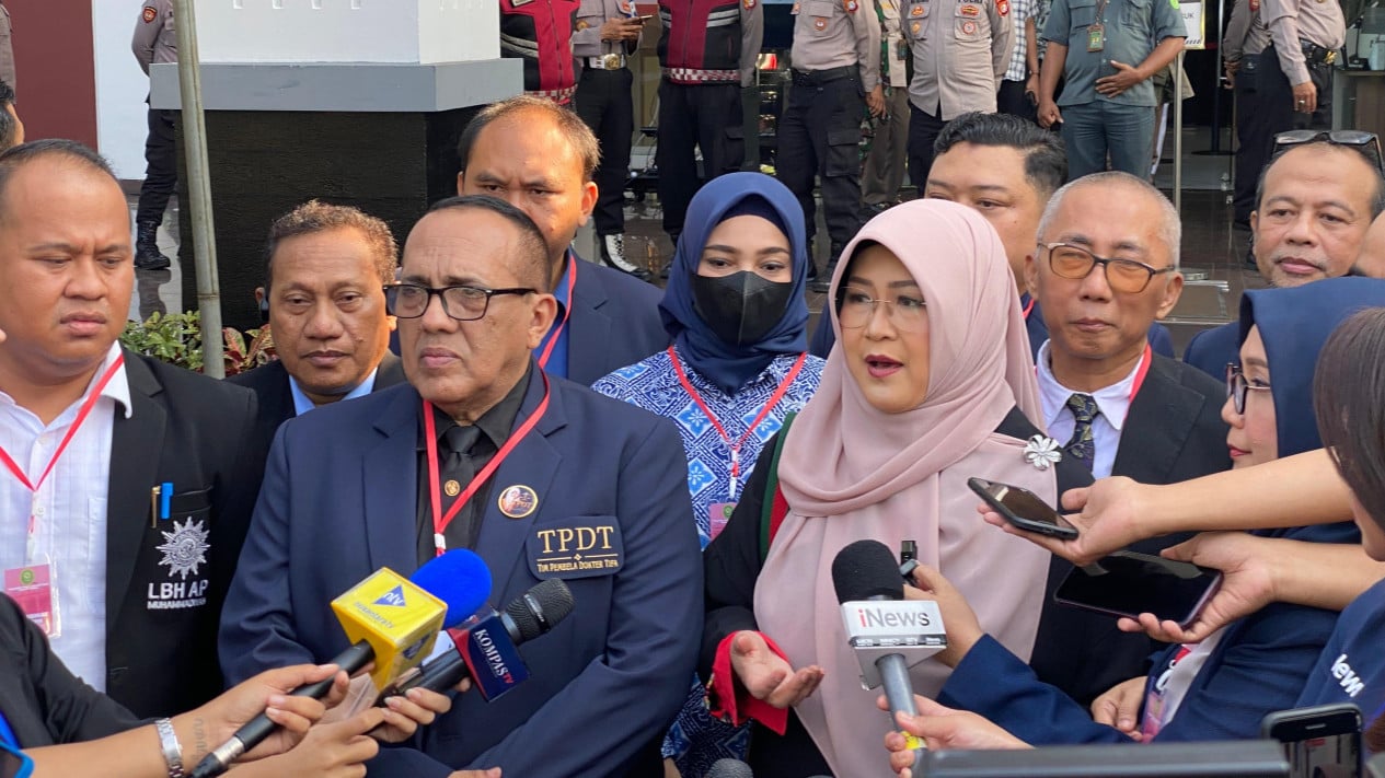 De las acusaciones al juez del tribunal en el vórtice del caso del certificado de Jokowi, Dr. Tifas Long Road