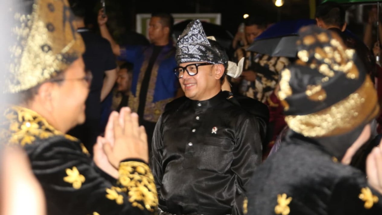 La viceministra del Interior, Bima Arya, destacó que el Carnaval Cultural del Archipiélago muestra el espíritu de cooperación entre las ciudades de Indonesia.