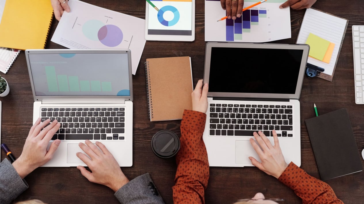 Detrás de la competencia por las computadoras portátiles baratas, ¿qué fabricantes son los más agresivos a la hora de cambiar el mercado global?