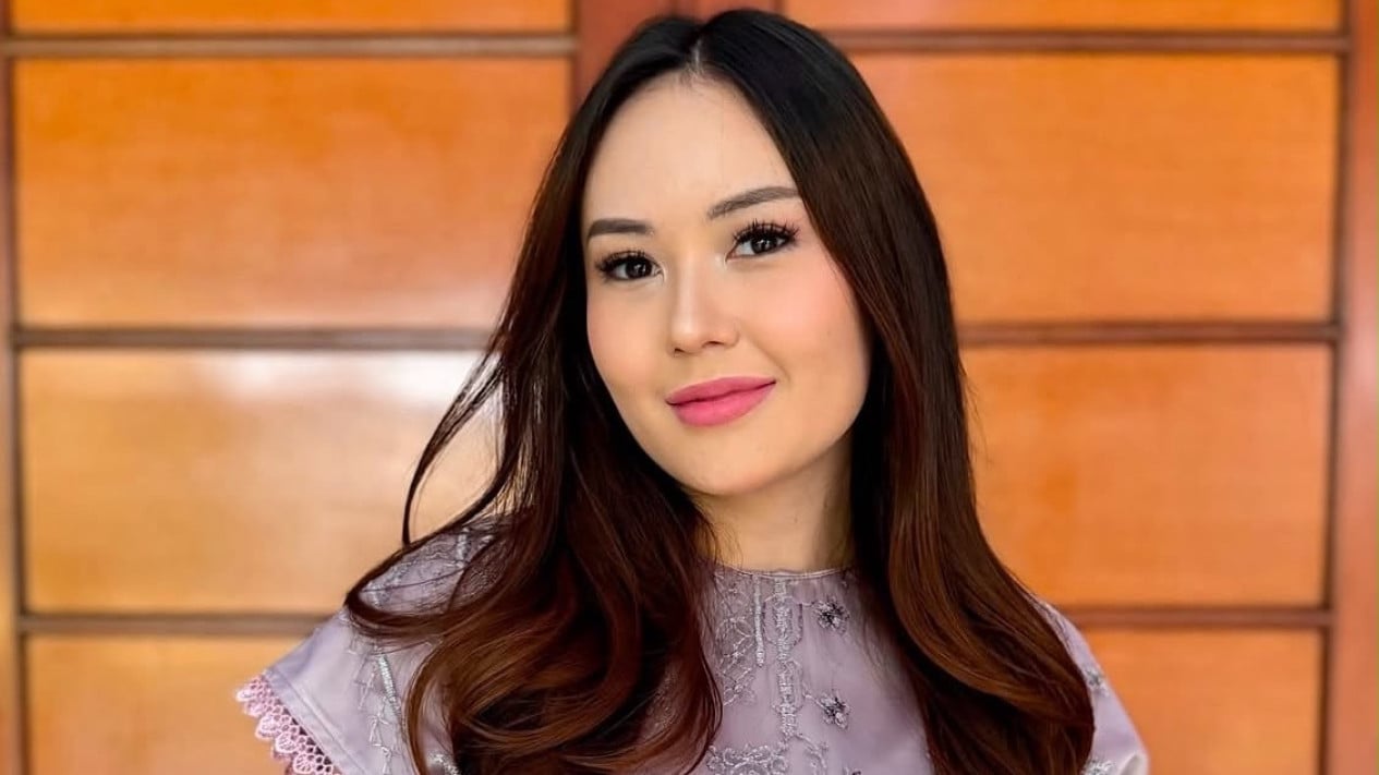 Sarah Gibson sube DM de una mujer que acusó a su marido de engañarla, el contenido del mensaje te hará ‘sacudir la cabeza’