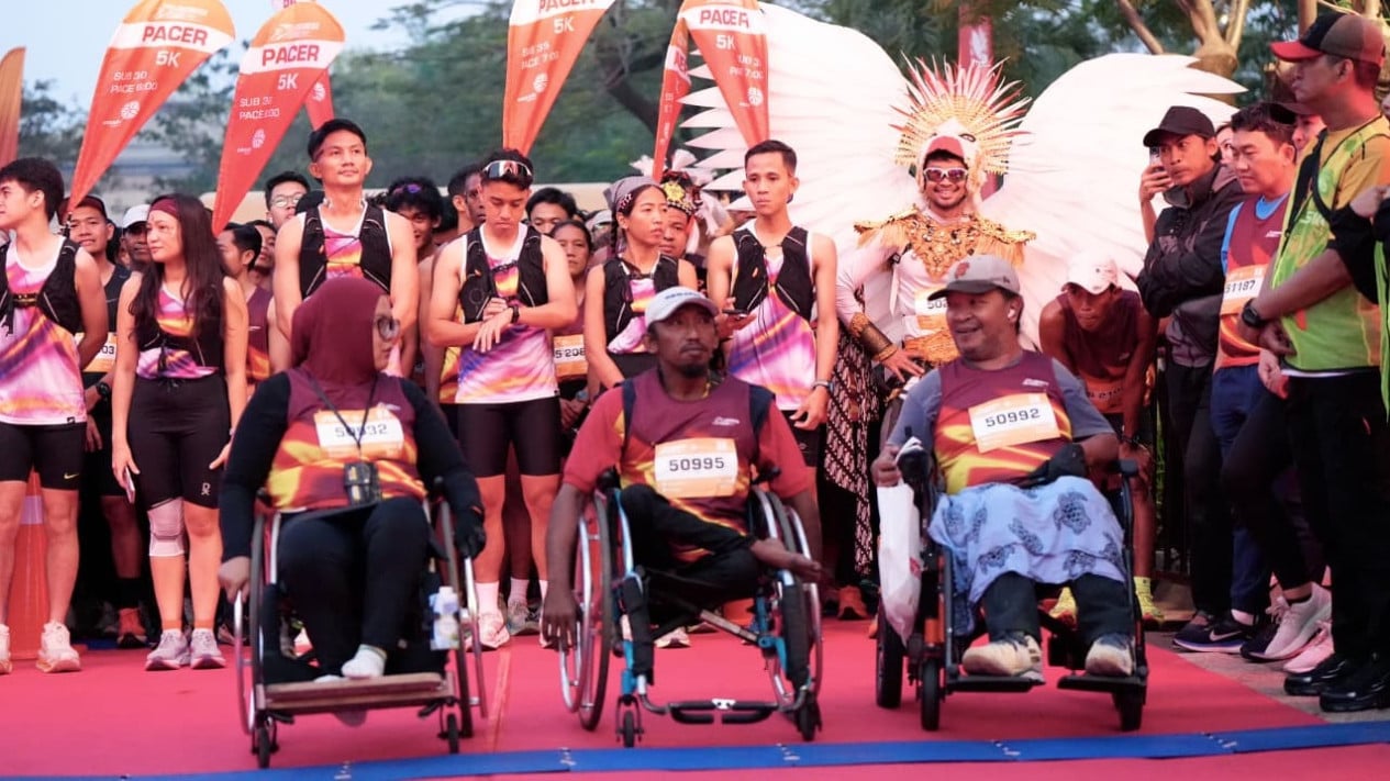 El deporte une diferencias, miles de corredores celebran la diversidad de Indonesia