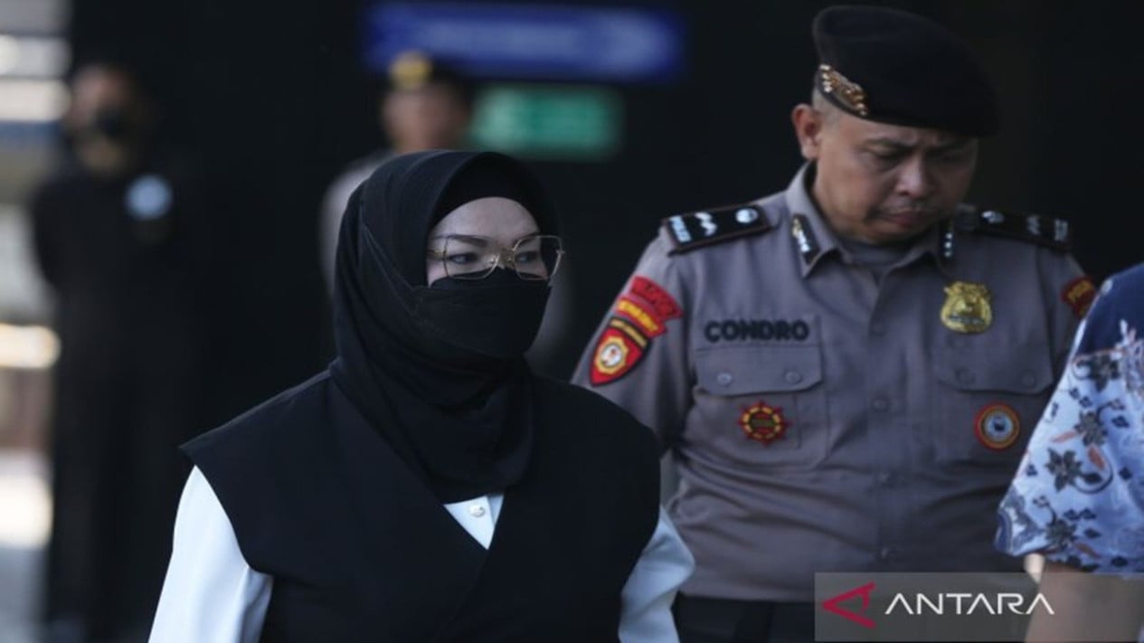 KPK registró las casas de tres sospechosos en el caso de robo de Sukoharjo y confiscó documentos importantes