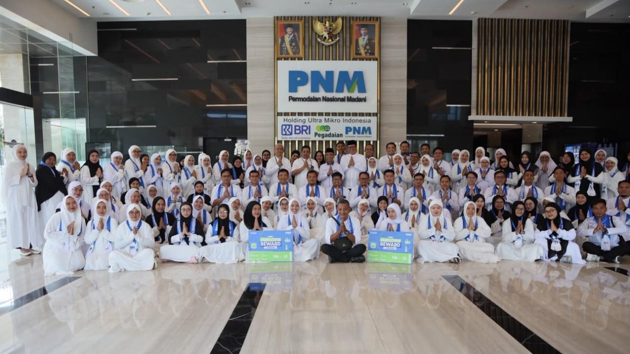 El PNM ha enviado cientos de empleados a Tierra Santa, convertida en un culto