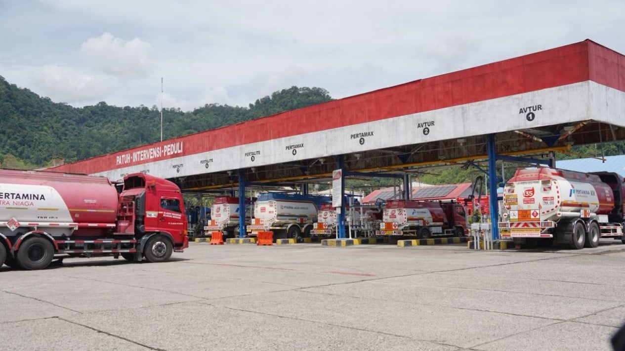 Pertamina reveló que la distribución de combustible ha vuelto a la estabilidad en Sumatra Occidental y que el estado de las líneas de distribución está mejorando.