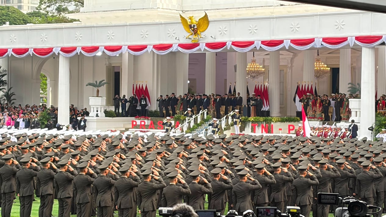 Prabowo incorpora a 1.177 jóvenes oficiales del TNI-Polri 2026 en el Palacio