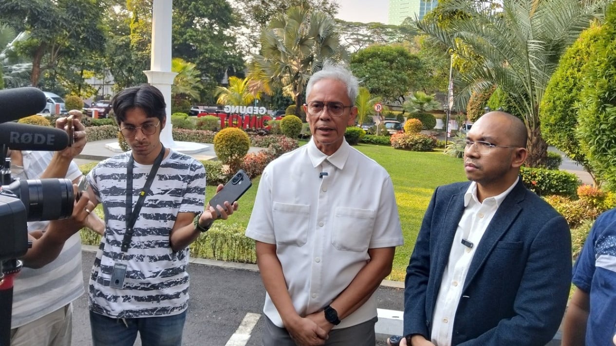 El jefe de la policía metropolitana media con los residentes y las familias de las víctimas de los mortales enfrentamientos en Menteng y acuerda mantener la compatibilidad