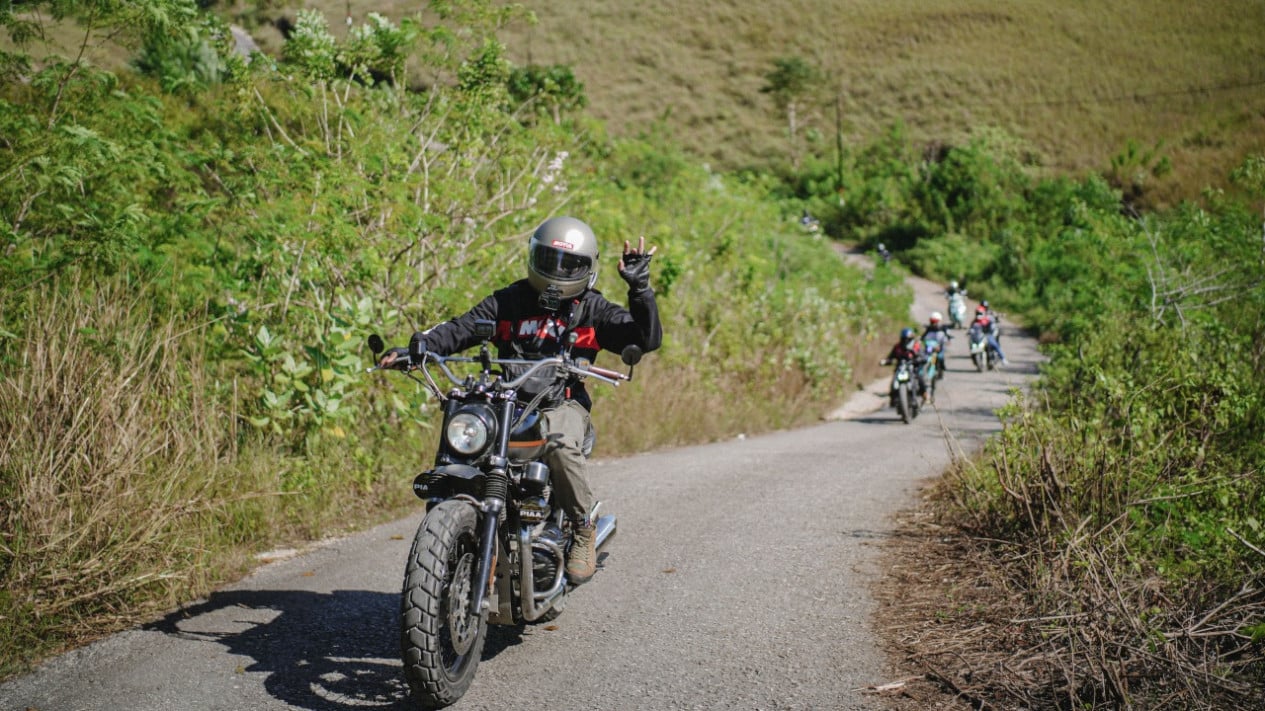 600 km en Mario Iroth Bakal Temani Sumba