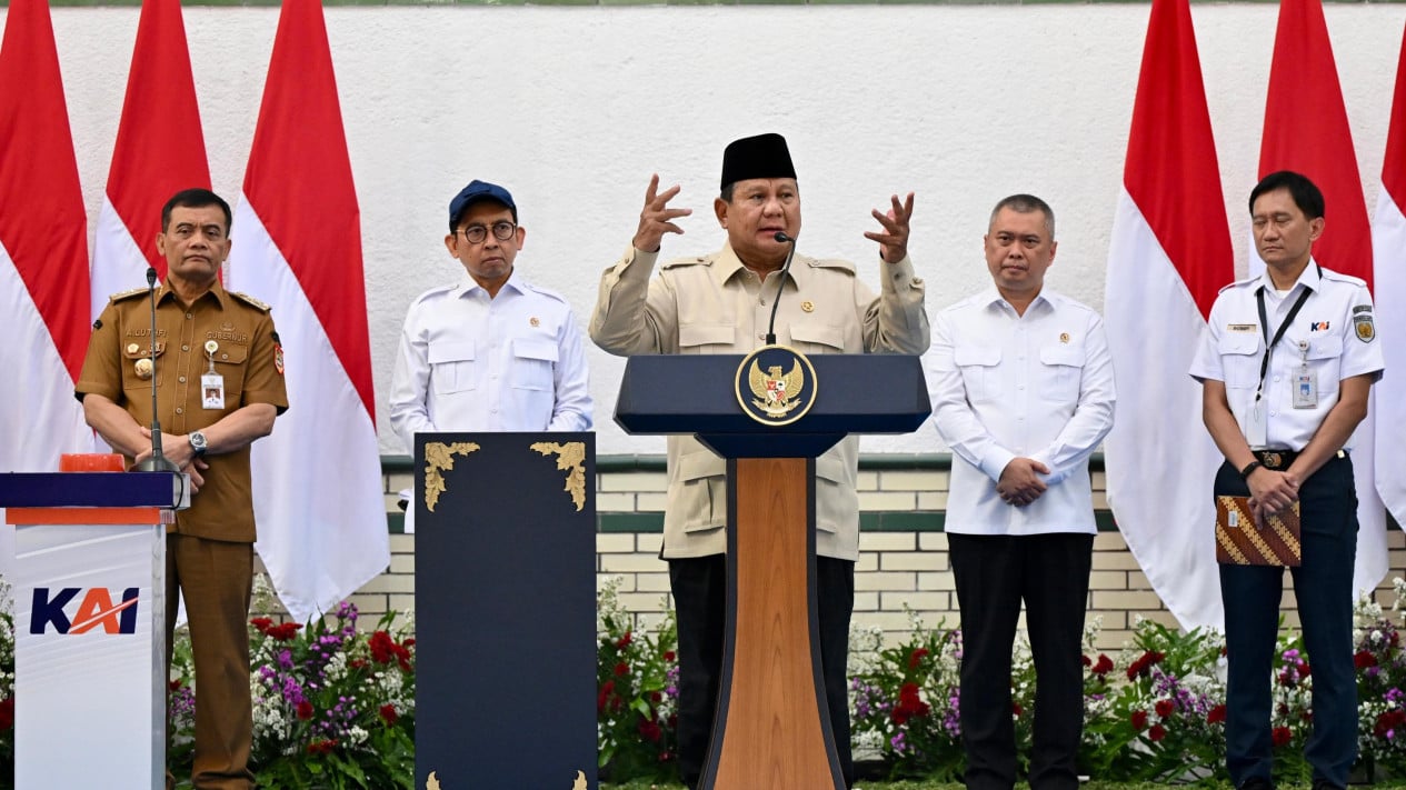 Prabowo pretende resolver el problema de los residuos en Indonesia en un año