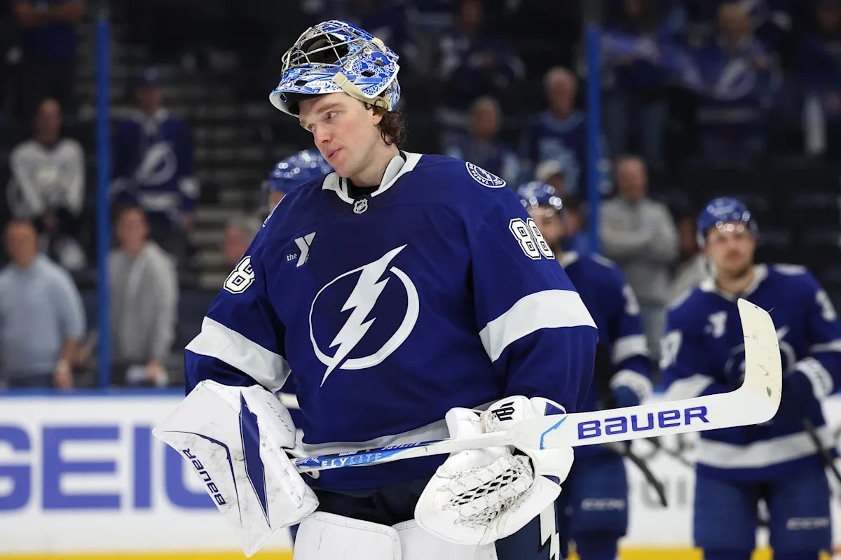 El portero Andrei Vasilevskiy le hizo una broma al relámpago y reveló creativamente que ganó el Trofeo Vezina 2026