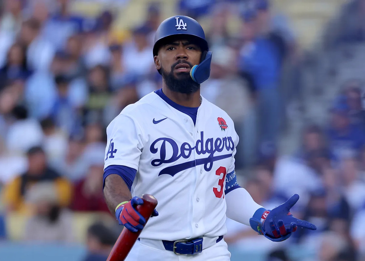 Se espera que Teoscar Hernández se pierda 1 mes por distensión en el tendón de la corva, los Dodgers lo colocan en IL