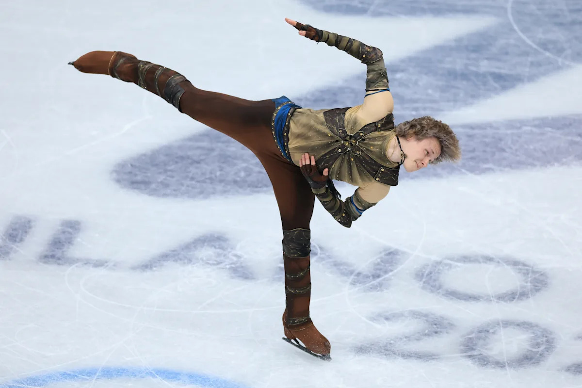 Cómo ver a Ilia Malinin y al equipo de EE. UU. competir en patinaje artístico libre masculino en los Juegos Olímpicos de Invierno de 2026