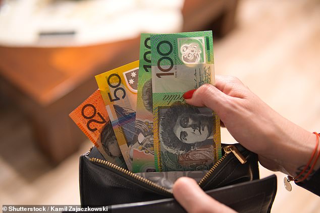 El gobierno albanés respalda el aumento salarial para millones de trabajadores australianos: ¿cuánto más se puede permitir?