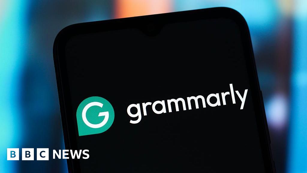 Grammarly utiliza una herramienta de inteligencia artificial que imita a Stephen King y otros autores