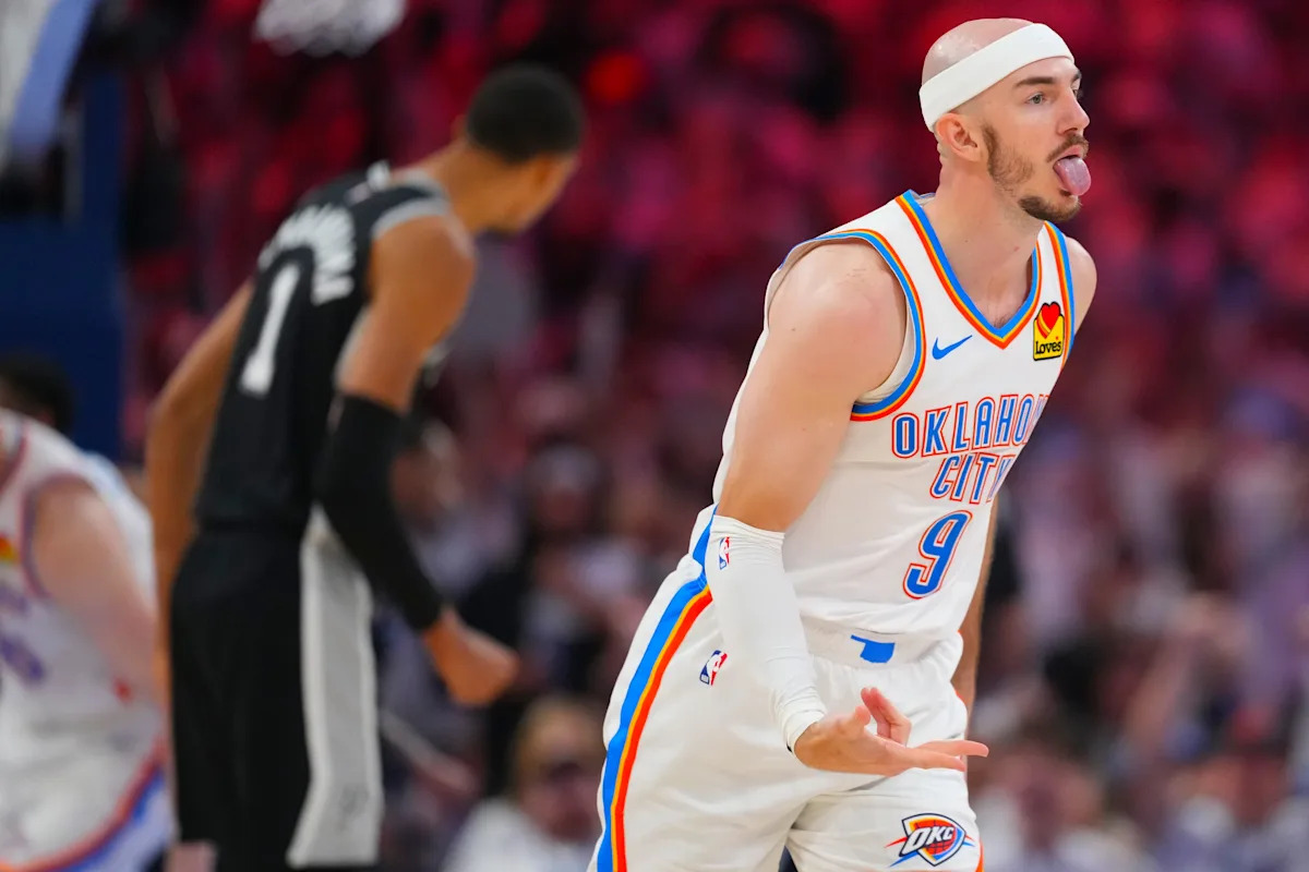 El Thunder confió en todo lo que construyó y eso los salvó en un crucial Juego 5 contra los Spurs.