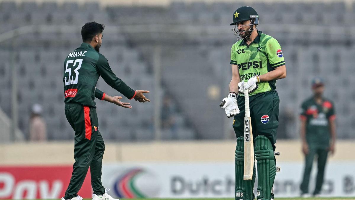 MIRAR: La controvertida carrera de Salman Agha durante el segundo ODI BAN vs PAK