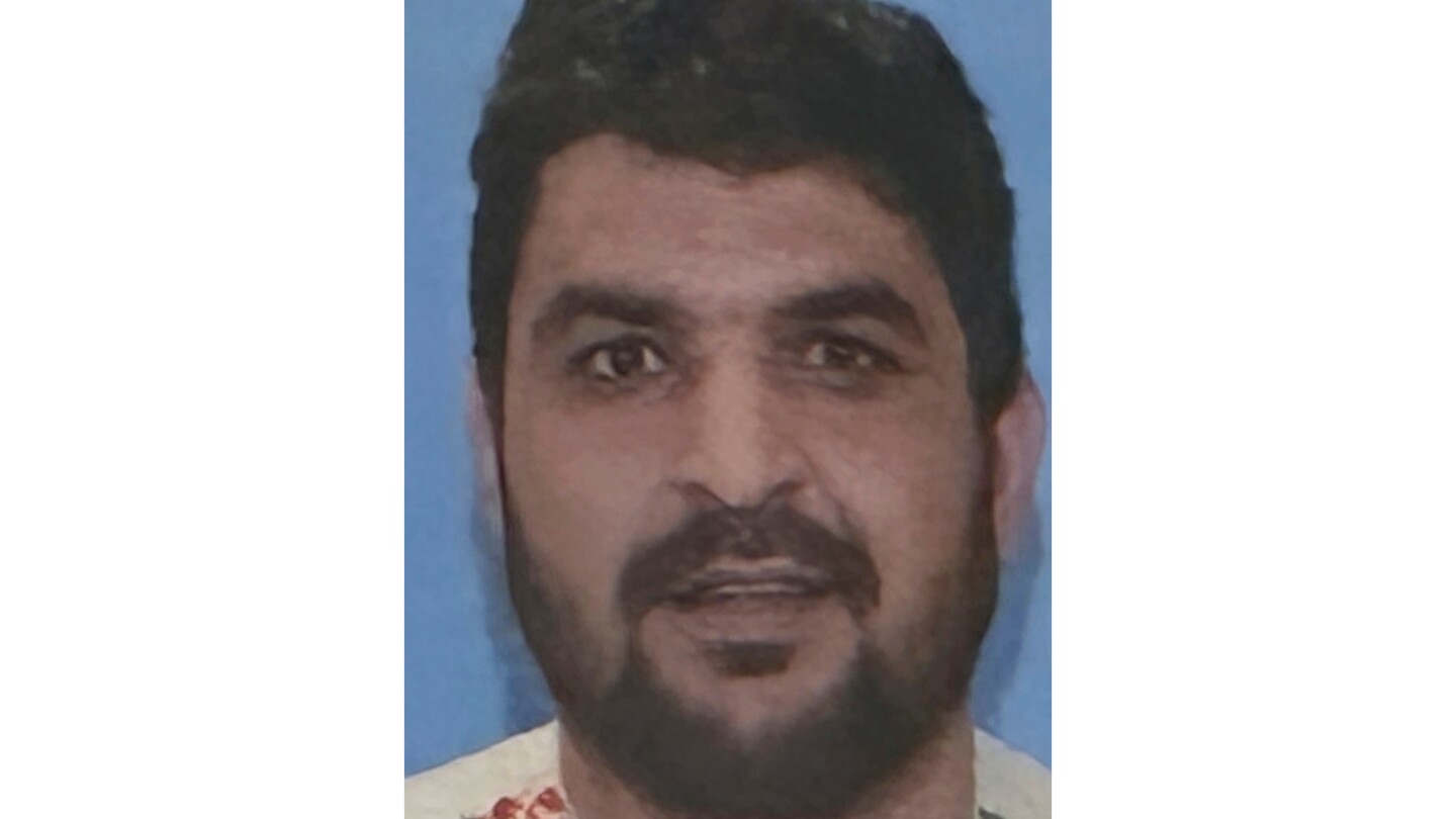 Un refugiado afgano ha sido acusado de asesinato en una emboscada a miembros de la Guardia Nacional cerca de la Casa Blanca