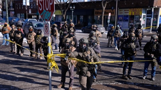 Tiro con arco con Alex Pretti: dos agentes de la Patrulla Fronteriza puestos en licencia administrativa en Minnesota