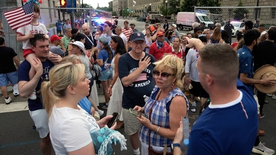 Actualización sobre la evacuación del National Mall: cierre de las fuerzas de la tormenta en Washington, DC; ¿Siguen encendidos los fuegos artificiales del 4 de julio?