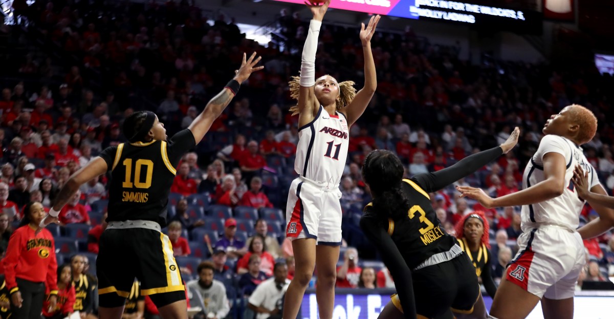 Arizona-Wildcats-Womens-Basketball-Overcomes-Slow-Start-to-Defeat-Grambling.jpg