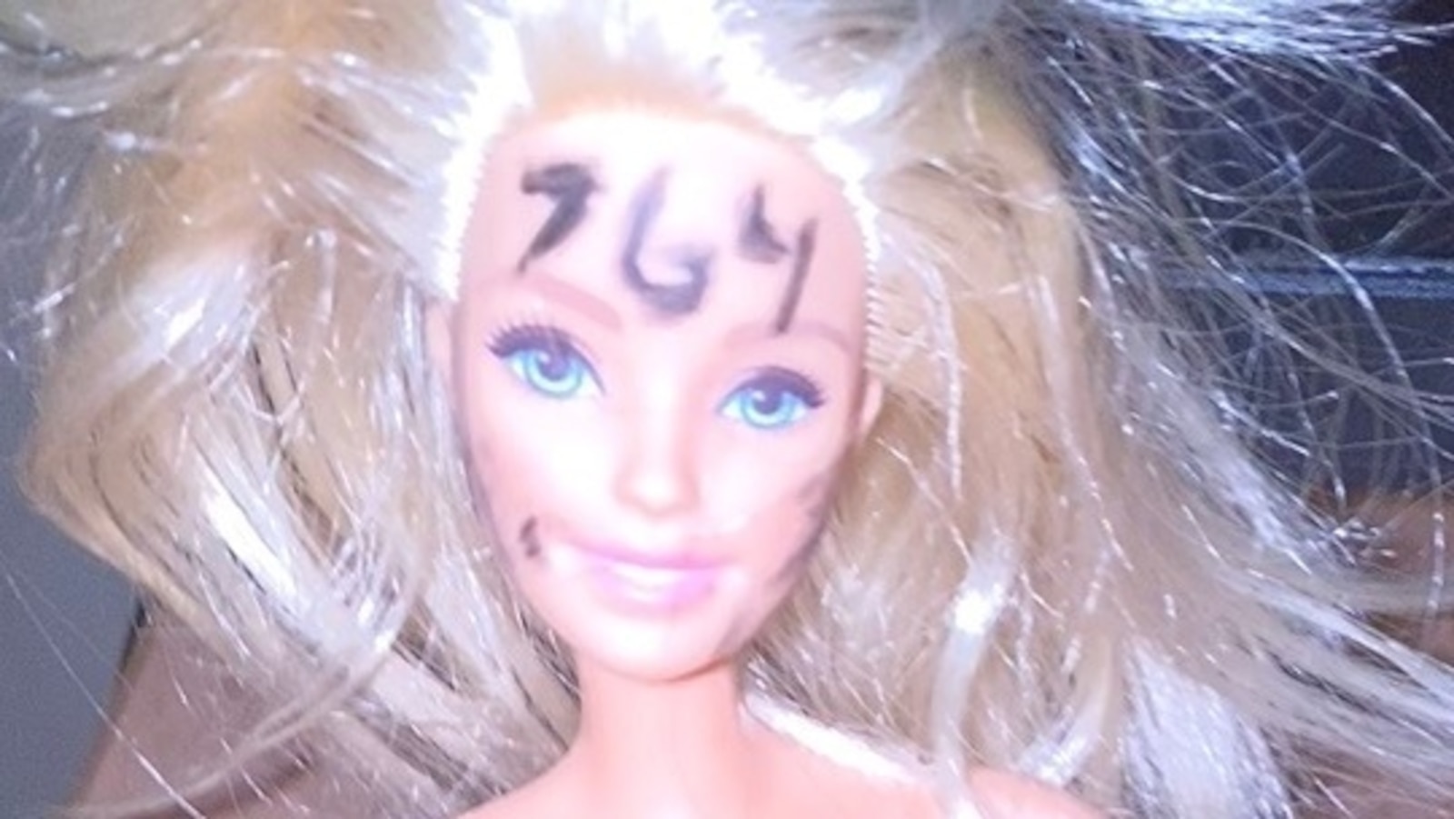 Barbie-Doll-ht-er-250505_1746474142203_hpMain_16x9.jpg