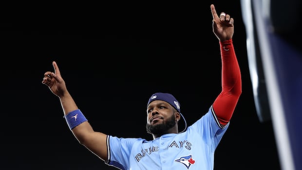 Blue-Jays-on-the-brink-of-first-World-Series-title.jpg