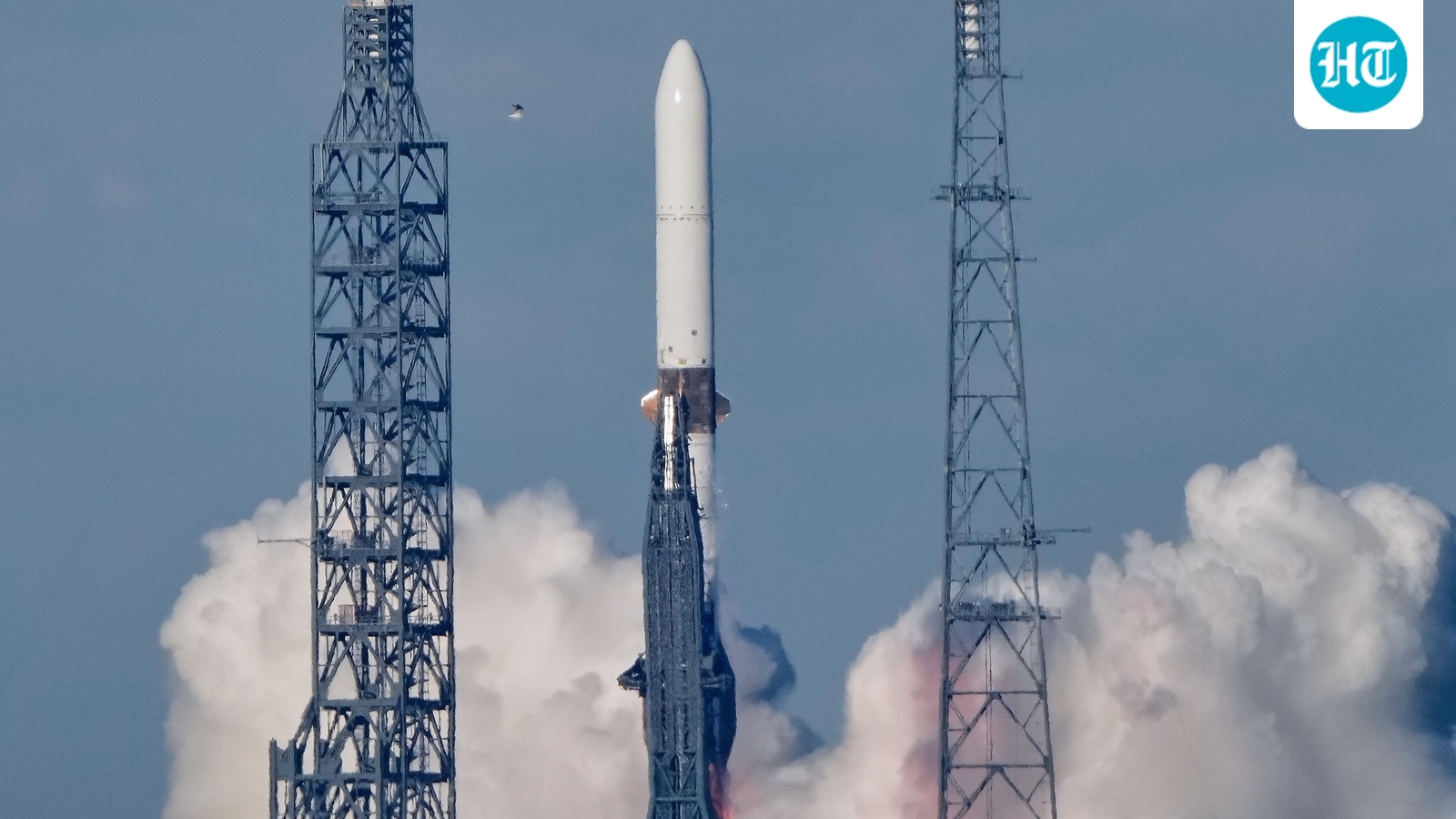 Ver: vídeo del momento histórico en el que Blue Origin aterriza con éxito el cohete New Glenn con destino a Marte