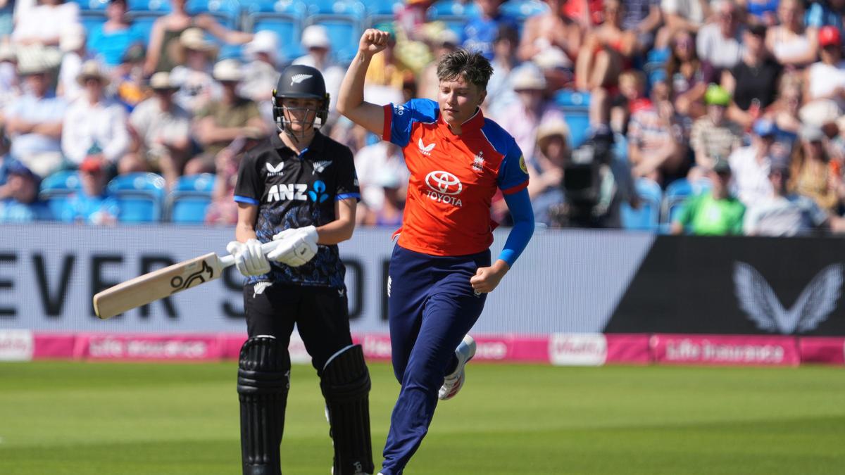 Britain_New_Zealand_Womenss_Cricket_37746.jpg