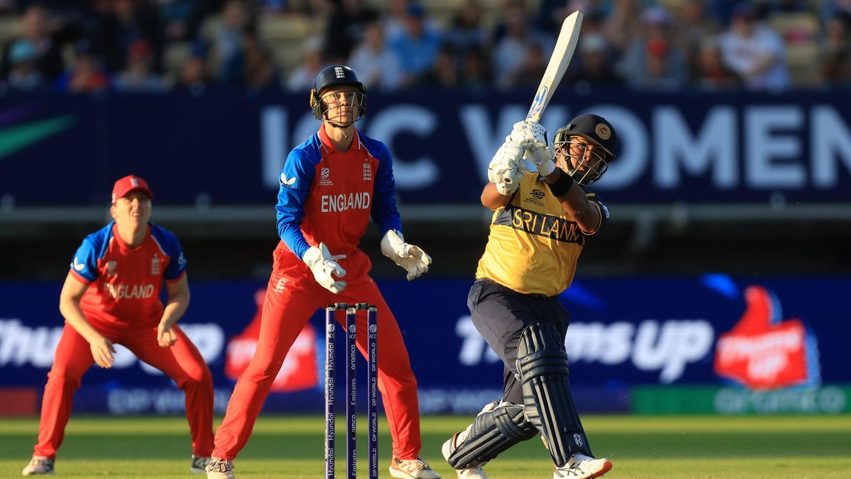 Chamari Athapaththu, de Sri Lanka, anota el primer terreno de su siglo de la Copa Mundial Femenina T20 contra Irlanda