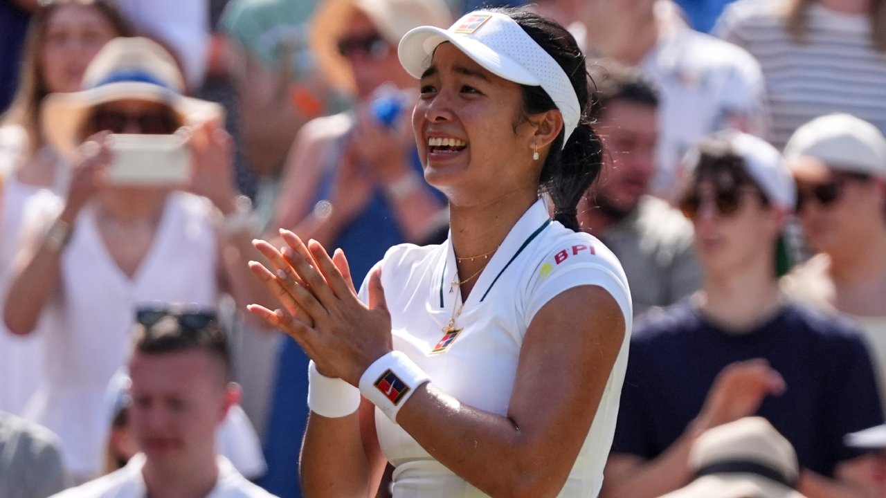 La campeona defensora de Wimbledon, Iga Świątek, pierde ante Alexandra Eala