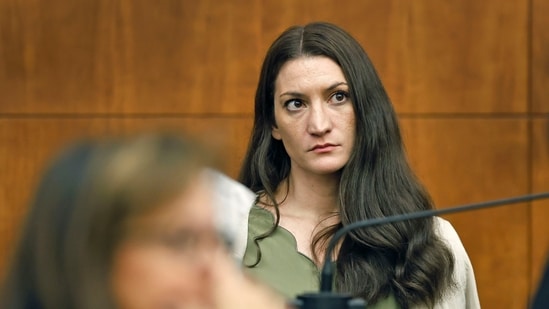 Juicio a Lindsay Clancy: su exmarido testificará primero en el juicio a su madre acusada de asesinar a tres niños en Massachusetts