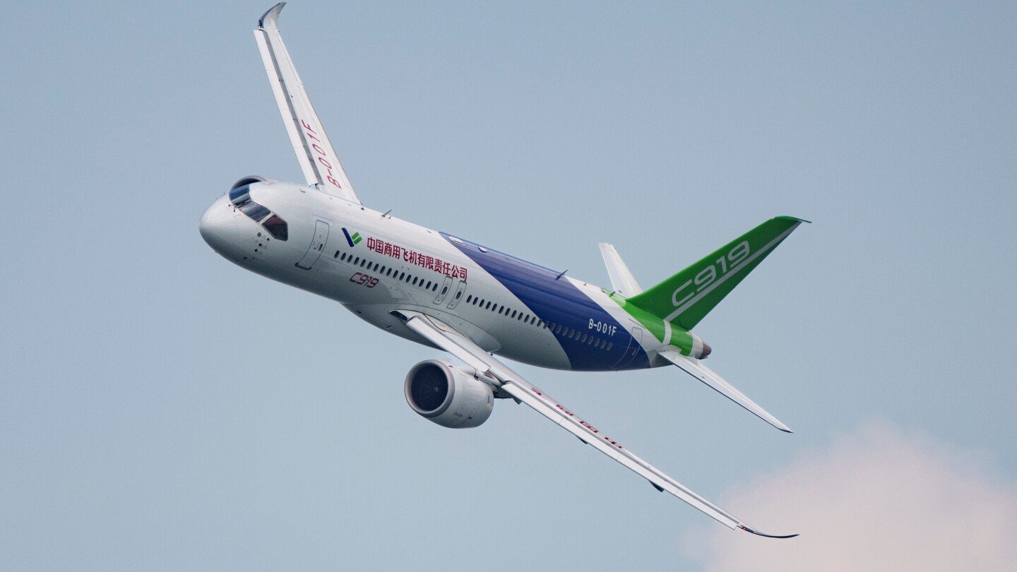 Chinas-C919-Passenger-Jet-Faces-Production-Challenges-Amid-US-China-Trade.com2F712F9e2F924c93efcaf2a53f5c66a3f10a562F5ecbeef3803f4d399254.jpeg
