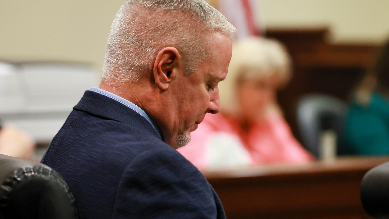 Los estudiantes heridos en el tiroteo en una escuela de Georgia testifican en el juicio del padre del tirador acusado