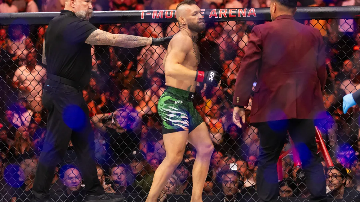 ¿Se retirará Conor McGregor? Una lesión de rodilla contra Max Holloway ha hecho que el futuro de la leyenda parezca incierto