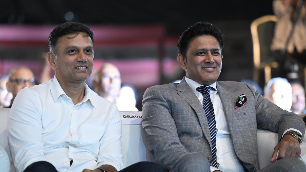 El estadio Chinnaswamy tendrá gradas con el nombre de Anil Kumble y Rahul Dravid