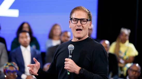 Mark Cuban aboga por un salario mínimo de 20 dólares en un contexto de aumento del coste de la vida: “Fue vergonzoso para mí…”