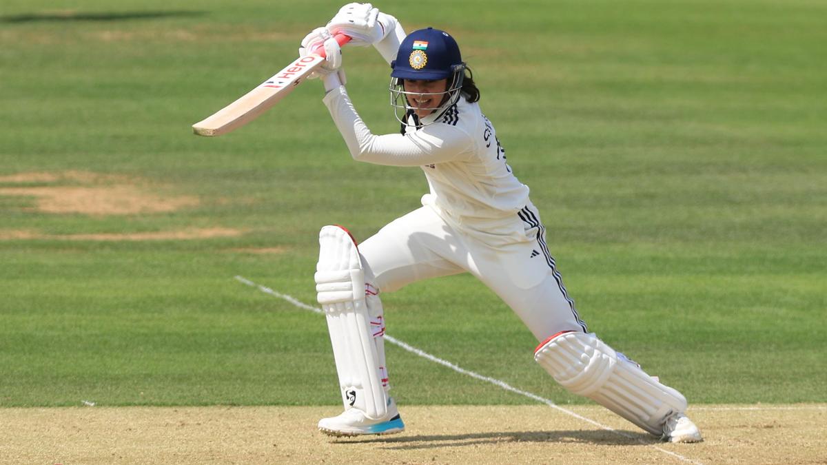 Día 1 de prueba única de ENG-W vs IND-W: Smriti, cabeza de cartel de Harmanpreet de la década de 1950 atascada el día de la inauguración