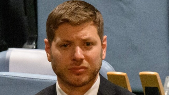 ¿Dónde está Yair, el hijo de Netanyahu? Ex empleado de la Casa Blanca emite advertencia explosiva de secuestro y lo llama “objetivo fácil”