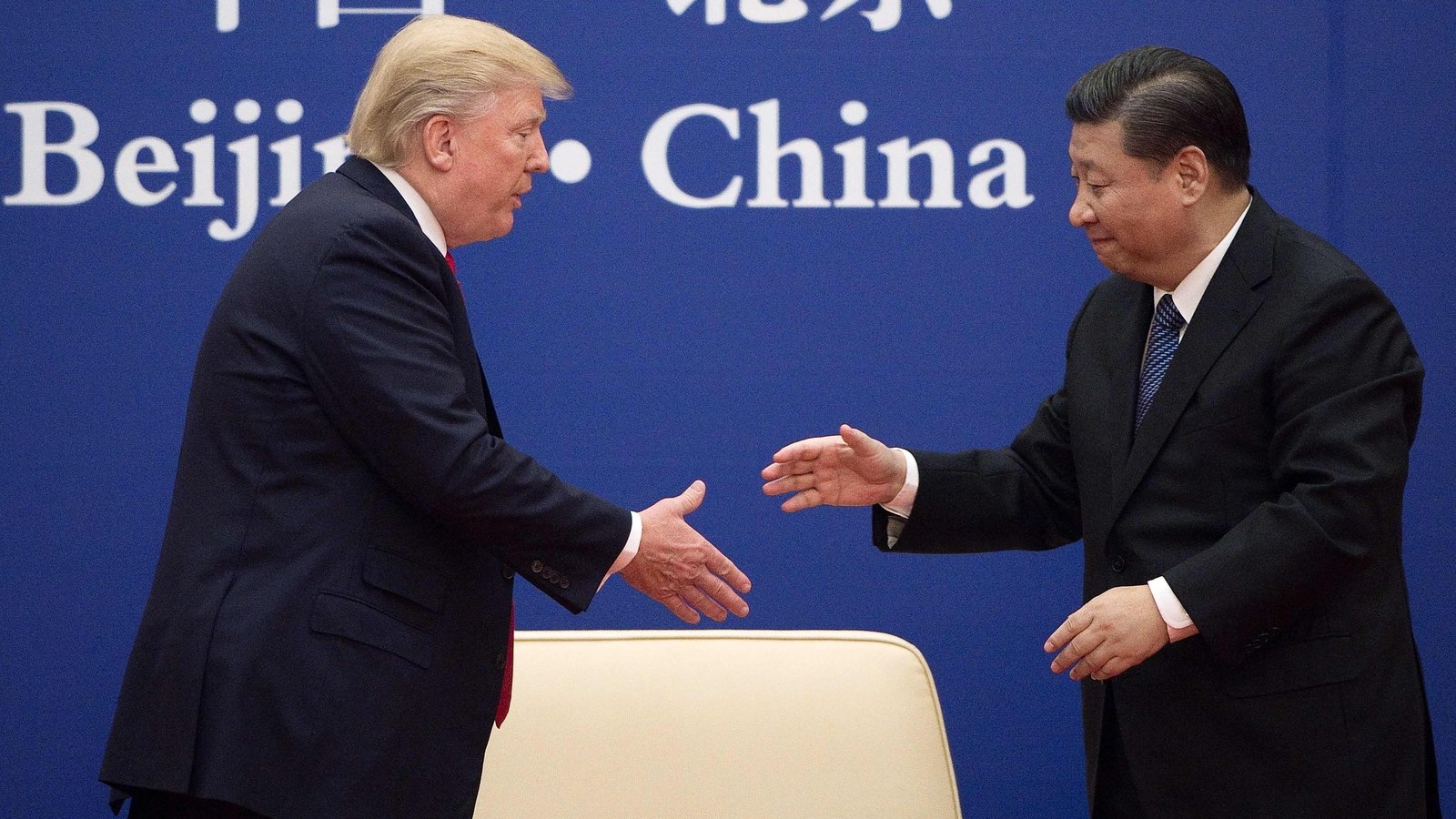 FILES-US-CHINA-DIPLOMACY-TRUMP-XI-4_1760756312877_1760756322687_1761528887708.jpg