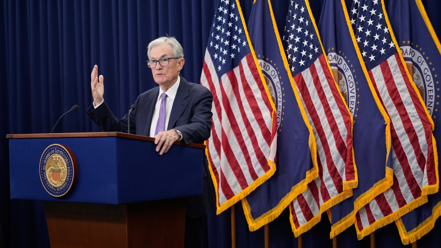 Fed-Officials-Divided-Over-Future-Interest-Rate-Cuts-as-December.com2F4a2Fae2Fa10fa25abaf624e4e633737e2cac2Fe06b6c4caff047f48457.jpeg