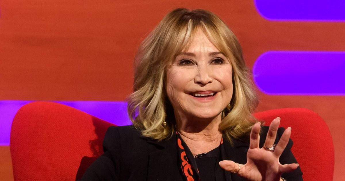 Felicity Kendall toma medidas contra los ladrones de teléfonos en el barrio de Chelsea