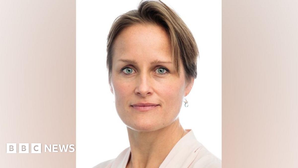 First-Woman-Leads-MI6-as-New-Spy-Chief-Highlights-Technology.jpg